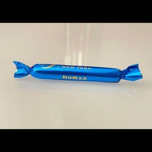 Bond No.9 Nomad sample